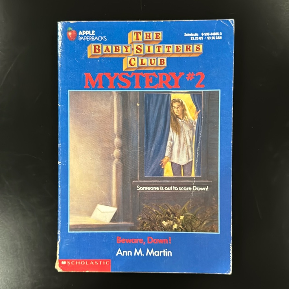 The Babysitters Club Mystery #2: Beware, Dawn! - Paperback Novel